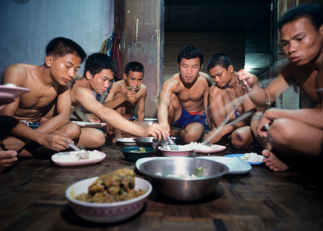 Sự phân biệt đẳng cấp ngặt nghèo đến khó tin của các võ sĩ Muay tại Thái Lan